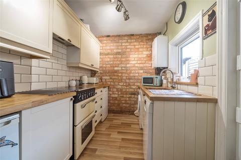 2 bedroom terraced house for sale, Park View, Tickford Street, Newport Pagnell, Buckinghamshire, MK16