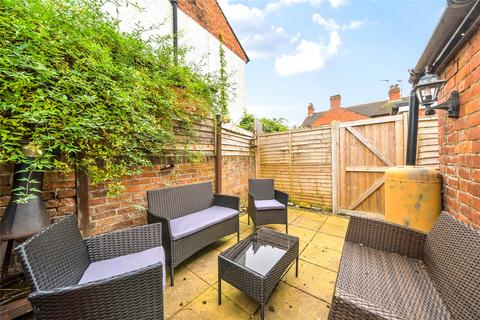 2 bedroom terraced house for sale, Park View, Tickford Street, Newport Pagnell, Buckinghamshire, MK16