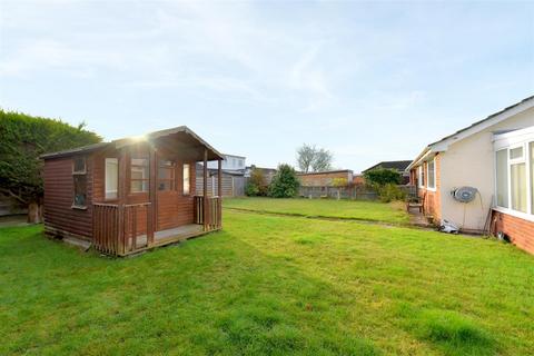 2 bedroom semi-detached bungalow for sale, De Grey Place, Bishopthorpe, York