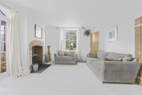 undefined, High Street, Islip, OX5