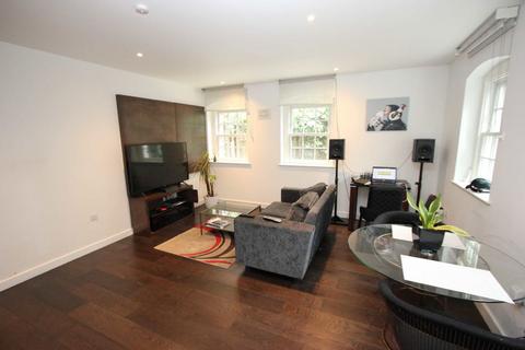 1 bedroom flat to rent, The Highway, London E1W