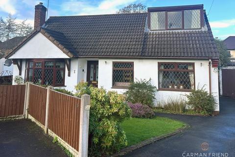 4 bedroom bungalow for sale, Willow Close, Upton, CH2