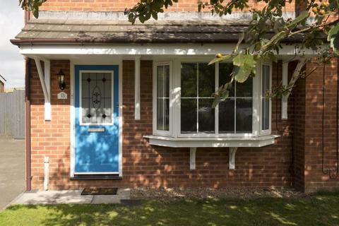 3 bedroom semi-detached house to rent, Goldstone Drive, Lancashire