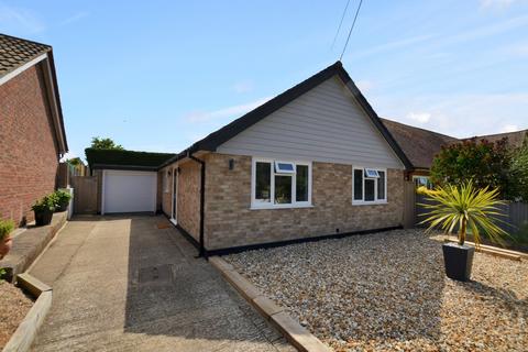 3 bedroom detached bungalow for sale, Queens Road, New Romney TN28