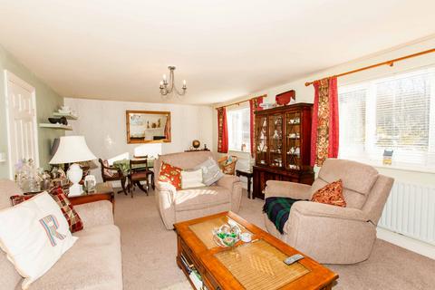 undefined, Heath Road, Heath, S44