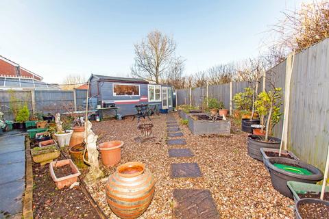 undefined, Heath Road, Heath, S44