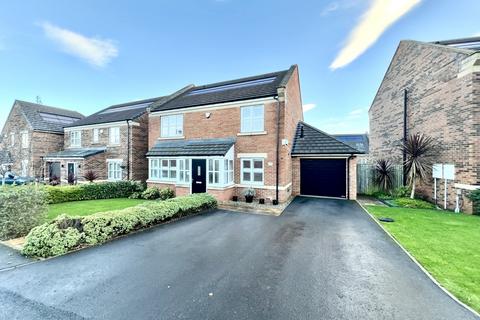 4 bedroom detached house for sale, The Darlings, Hart Village