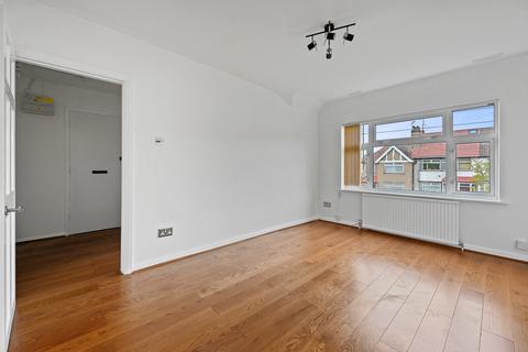 1 bedroom flat to rent, Drew Gardens, Greenford UB6