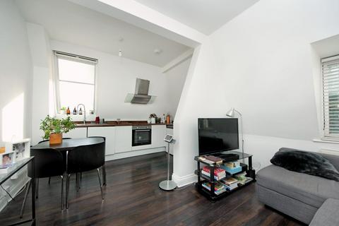 1 bedroom flat for sale, Boston Manor Road, TW8