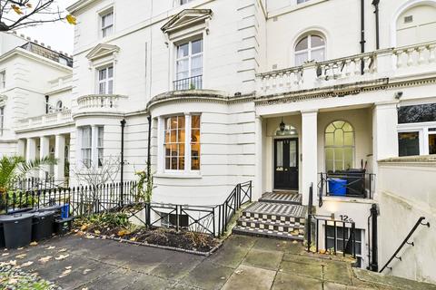 1 bedroom flat for sale, Westbourne Terrace Road, Little Venice, London, W2