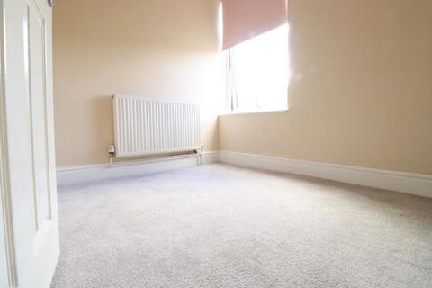 2 bedroom terraced house to rent, 14 Plough Street DUKINFIELD, SK16 4AP