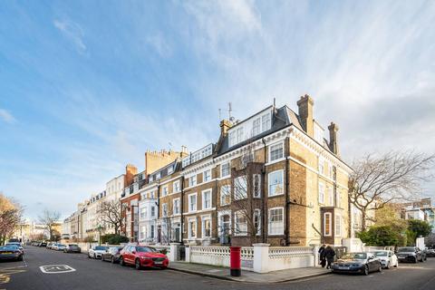 2 bedroom flat to rent, Cottesmore Gardens, Kensington, London, W8