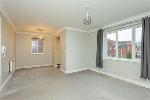 2 bedroom flat for sale, Green Close, Whitfield, CT16