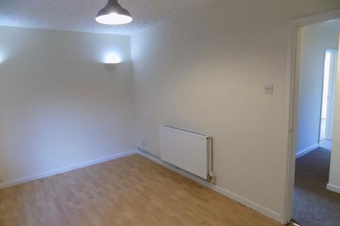 2 bedroom flat to rent, St Leger Crescent, St Thomas, Swansea, SA1 8EU