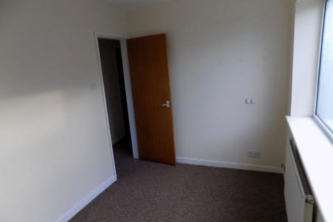 2 bedroom flat to rent, St Leger Crescent, St Thomas, Swansea, SA1 8EU