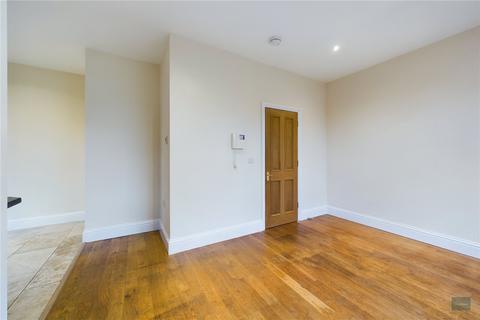 2 bedroom apartment to rent, North Gate House, Exeter