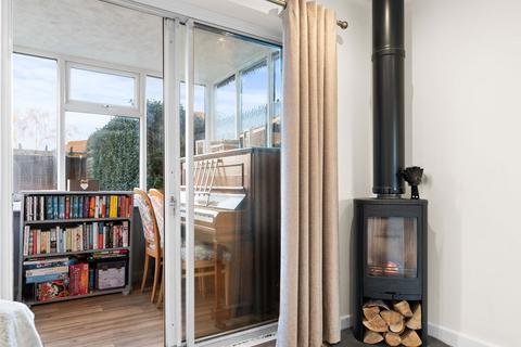 14 Avion Close, Stoke-on-trent, ST3 7QP