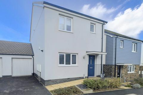 3 bedroom link detached house for sale, Long Croft Crescent, Hayle, TR27 4FT