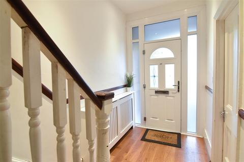 3 bedroom terraced house for sale, Fairview Road, London