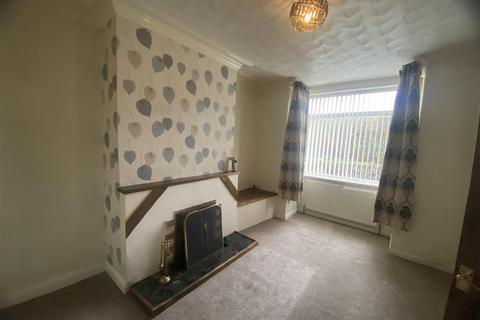 3 bedroom terraced house to rent, Kirton Lane, Stainforth, Doncaster