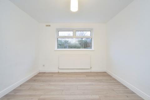 2 bedroom maisonette to rent, Ancaster Street London SE18