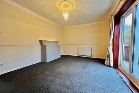 3 bedroom semi-detached house to rent, King George Road, Horsforth, Leeds, West Yorkshire, UK, LS18