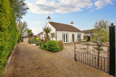 2 bedroom detached bungalow for sale, School Road, Tilney St. Lawrence