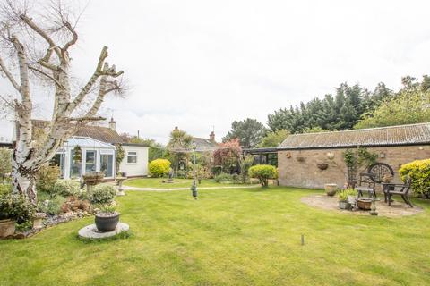 2 bedroom detached bungalow for sale, School Road, Tilney St. Lawrence