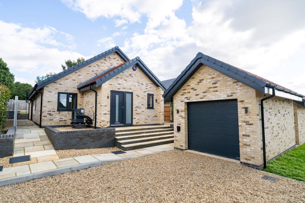 Plot 3 Fairview Close - DSC04665
