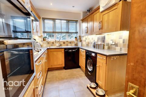 3 bedroom detached house for sale, St Peters Close, Lutterworth