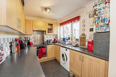 3 bedroom link detached house for sale, Tettenhall Close, Corby NN18