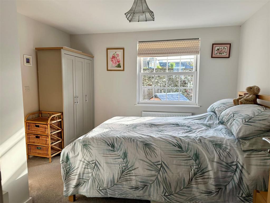 Bedroom One.jpg