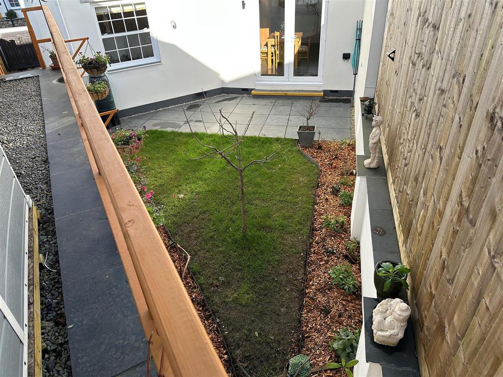 Garden.jpg