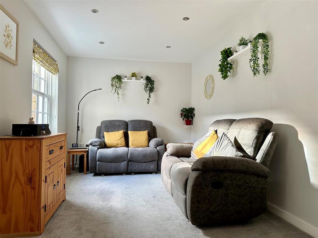 Living Room.jpg