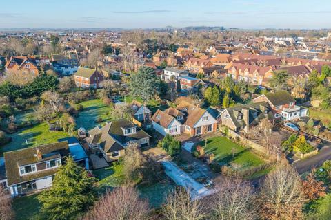 4 Chalmore Gardens, Wallingford, OX10 9EP