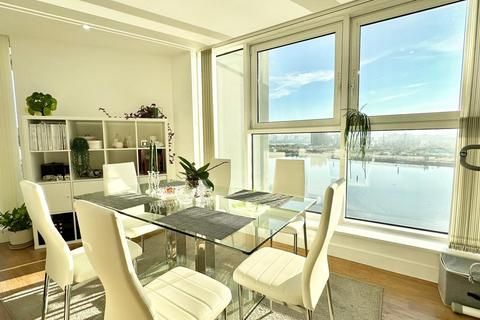 2 bedroom apartment for sale, The Galley,  Basin Approach, London E16