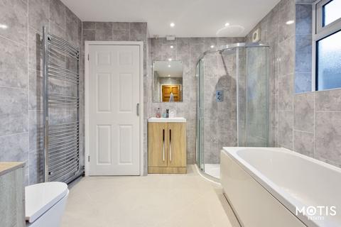 31 Gladstone Road, Folkestone, CT19 5NQ