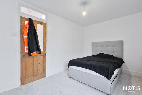 31 Gladstone Road, Folkestone, CT19 5NQ