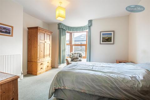 16 Aldred Road, Sheffield, S10 1PD