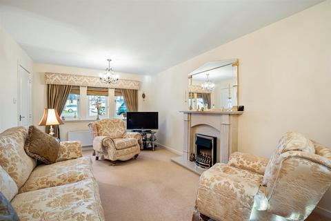 4 bedroom detached house for sale, Heatherbank Grove, Gartcosh G69