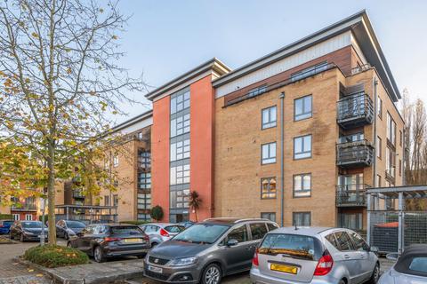 2 bedroom flat for sale, Charlotte Court, Invermead Close, London, W6