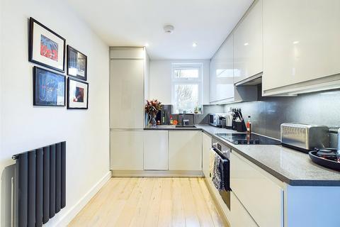 1 bedroom apartment to rent, Waldegrave Road