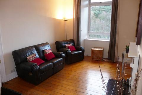 1 bedroom flat to rent, Royal Park Terrace, Abbeyhill, Edinburgh, EH8