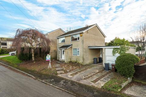 4 bedroom detached house for sale, 15 Springmeadow, Charlesworth, Glossop, SK13 5HP