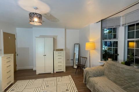 undefined, 18 Longman Road, S70