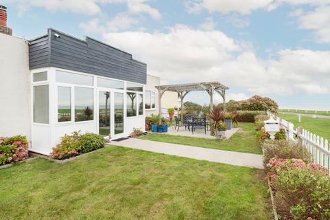 3 bedroom detached bungalow for sale, The Esplanade, Scratby