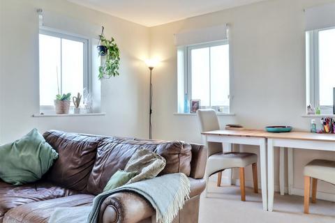 2 bedroom apartment for sale, Solario Road, Norwich NR8