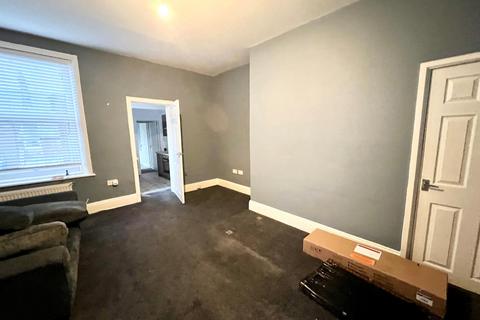 2 bedroom flat to rent, Northumberland Street, Wallsend, NE28