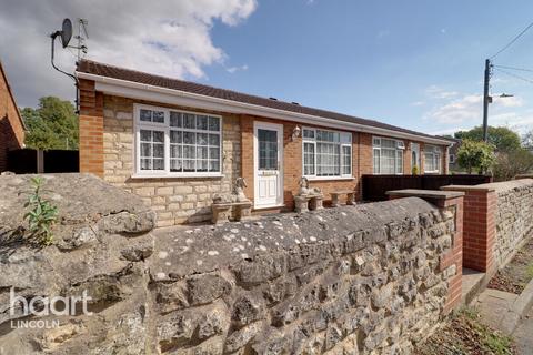 2 bedroom semi-detached bungalow for sale, Manor Court, Welton