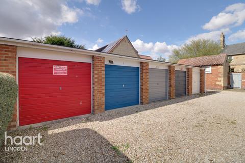 2 bedroom semi-detached bungalow for sale, Manor Court, Lincoln